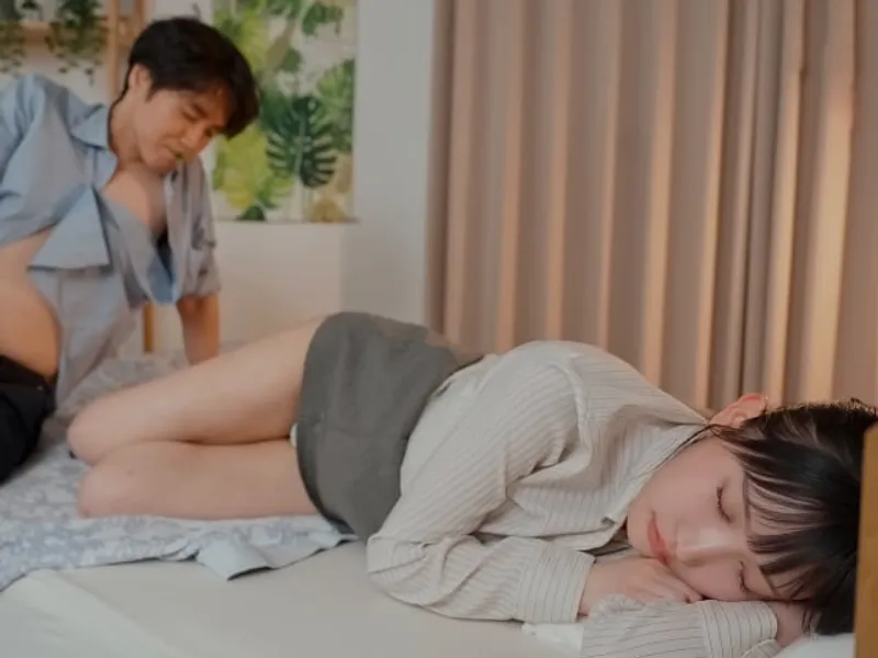 Xoạc nữ đồng nghiệp đáng ghét trong công ty